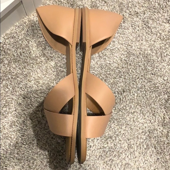 Abound Sandals - Picture 2 of 4